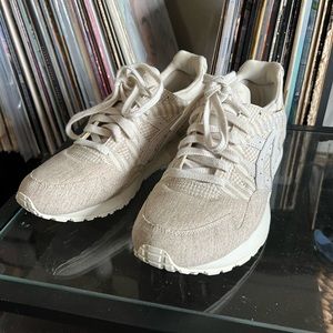 Rare Sample ASICS GEL-Lyte V